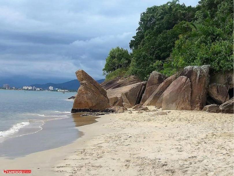 Apto Lindo E Aconchegante Com Piscina 202A Caraguatatuba Ngoại thất bức ảnh